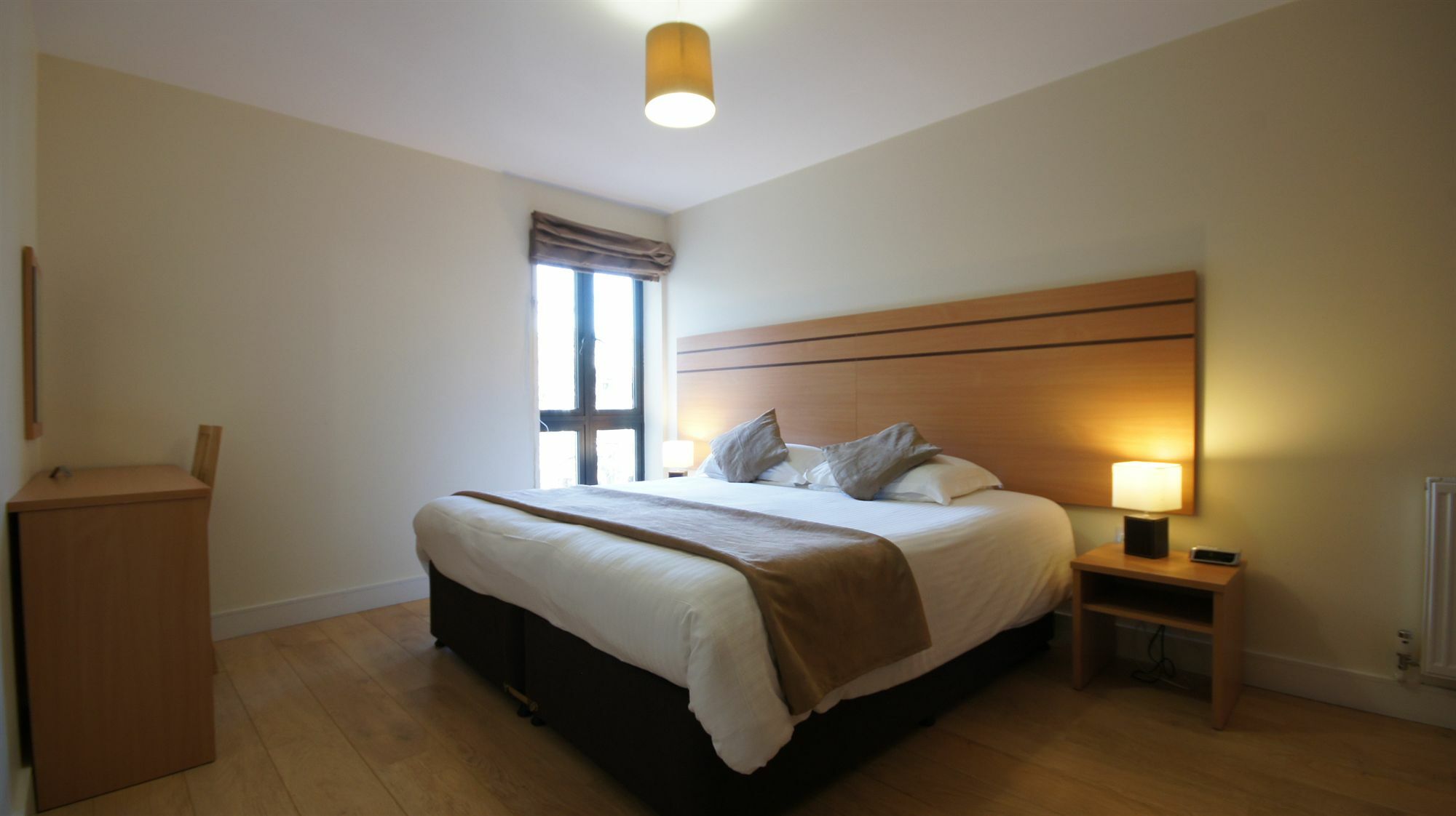 Lodge Drive Serviced Apartments Enfield Exterior photo