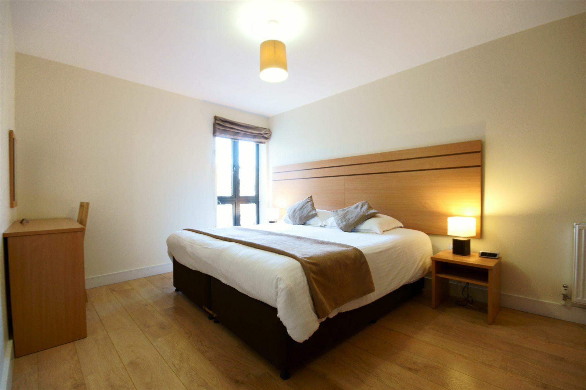 Lodge Drive Serviced Apartments Enfield Exterior photo